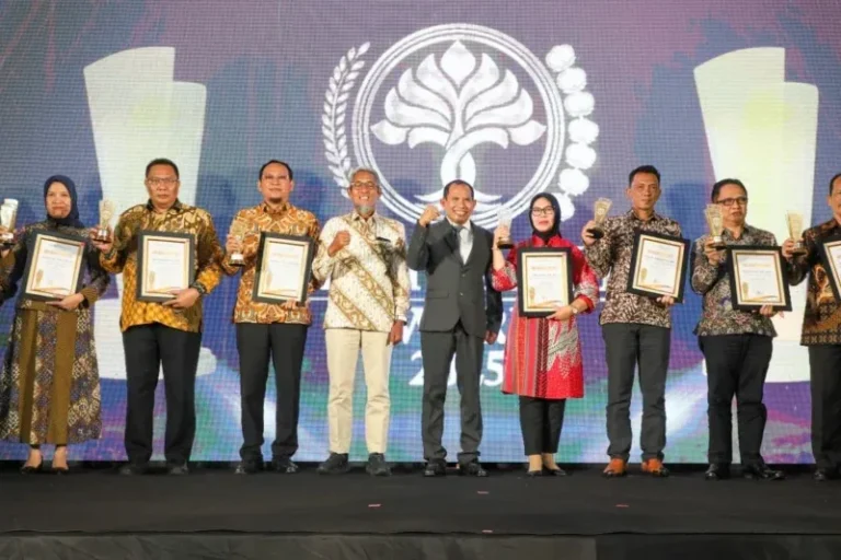 33 ASN di Jateng Terima Abdi Nagari Award 2025, Sekda Sumarno Tegaskan Penilaian Objektif