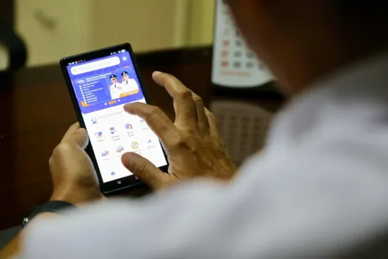 Refleksi Pelayanan Publik Jateng, Tak Sekadar Cepat tapi Terasa Dekat dengan Warga